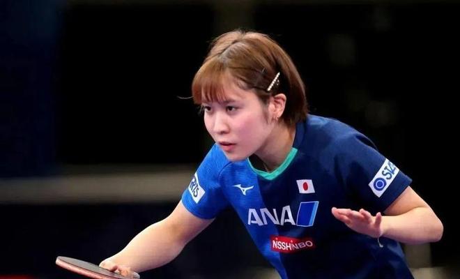 的头球打破 的头球打破