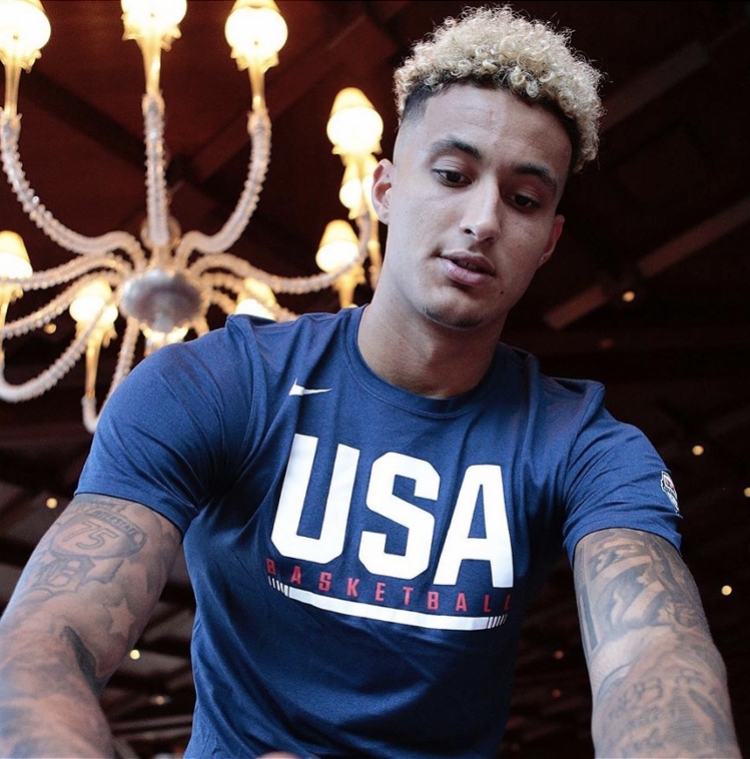 许多人热爱 许多人热爱